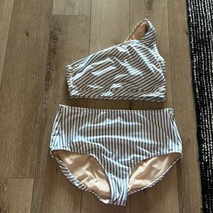 Albion Checkered Two Piece Bikini Top And Bottoms Size XL Bottom - Size L Top